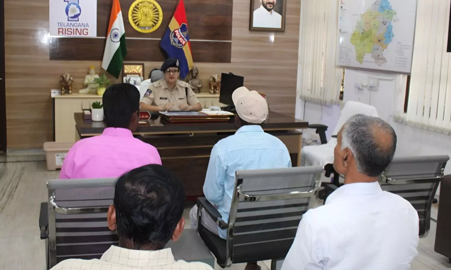 Vikarabad: బాధితులకు తక్షణ భరోసానే మా లక్ష్యం: ప్రజావాణిలో జిల్లా ఎస్పీ స్నేహ మెహ్రా