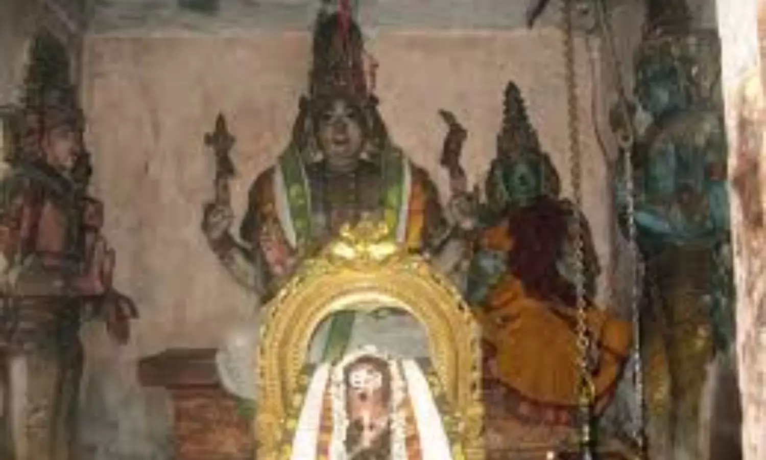 Color Changing Shiva Lingam: రంగులు మార్చుకునే శివలింగం...రోజులో ఐదుసార్లు ఇలా దర్శనం