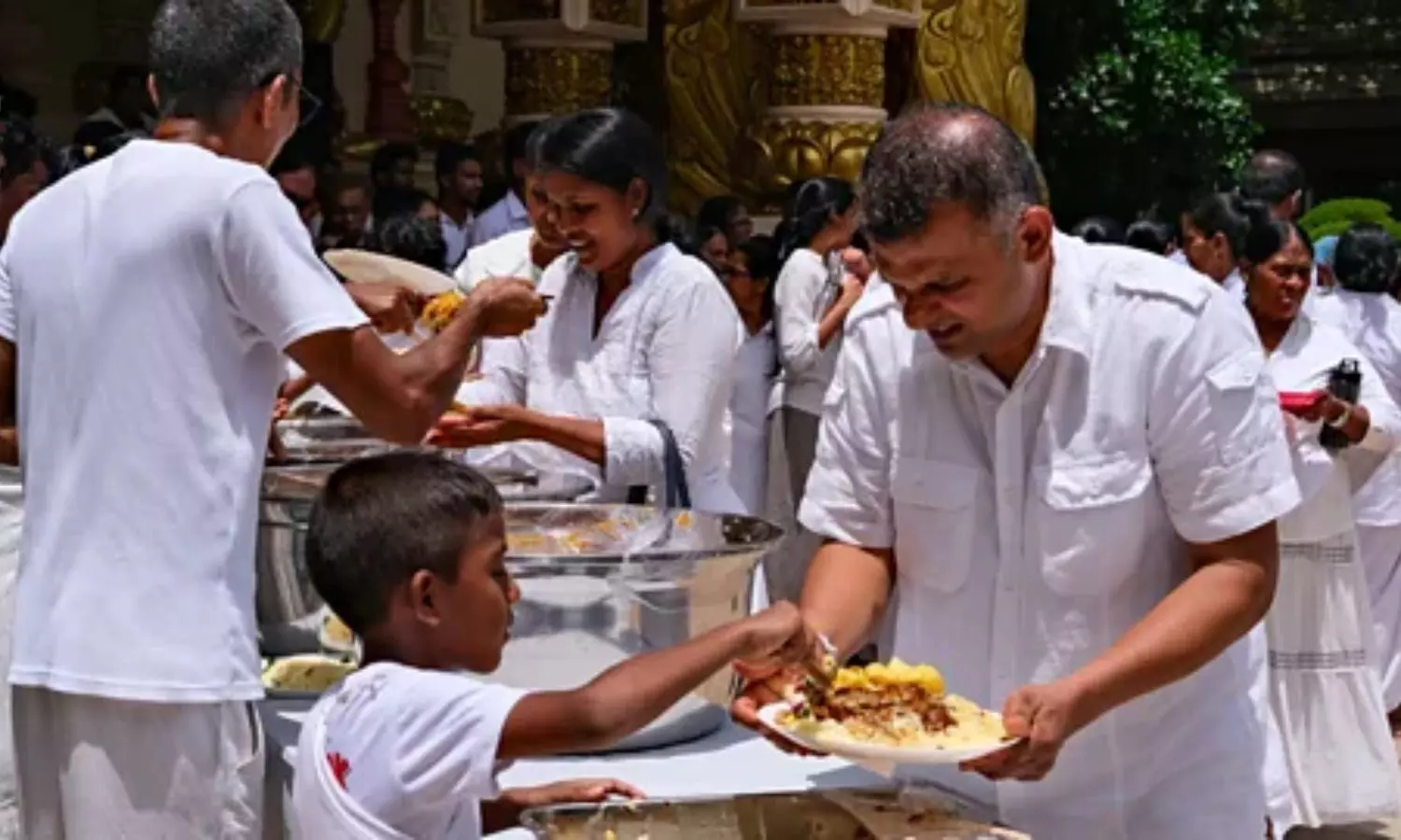 Sri Lanka Dansal Tradition: లంకేయులకు దారి చూపుతున్న బుద్దిజం...సంక్షోభంపై అలుపెరుగని సహాయం