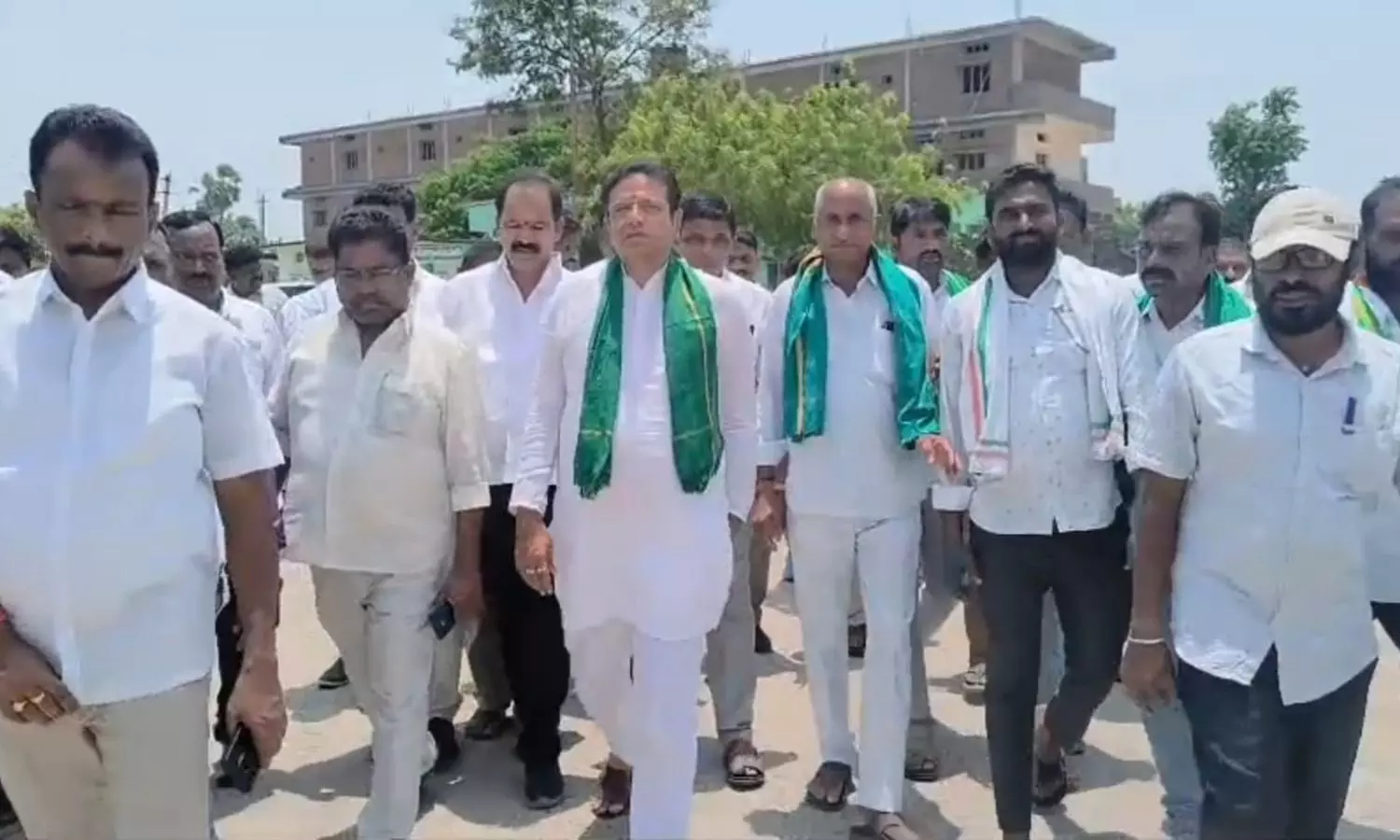 Manthani