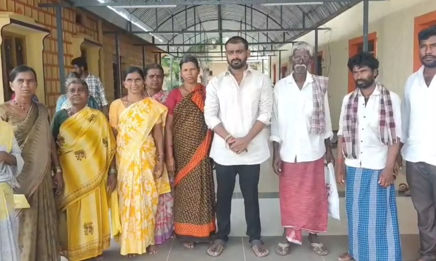 Alur Alur