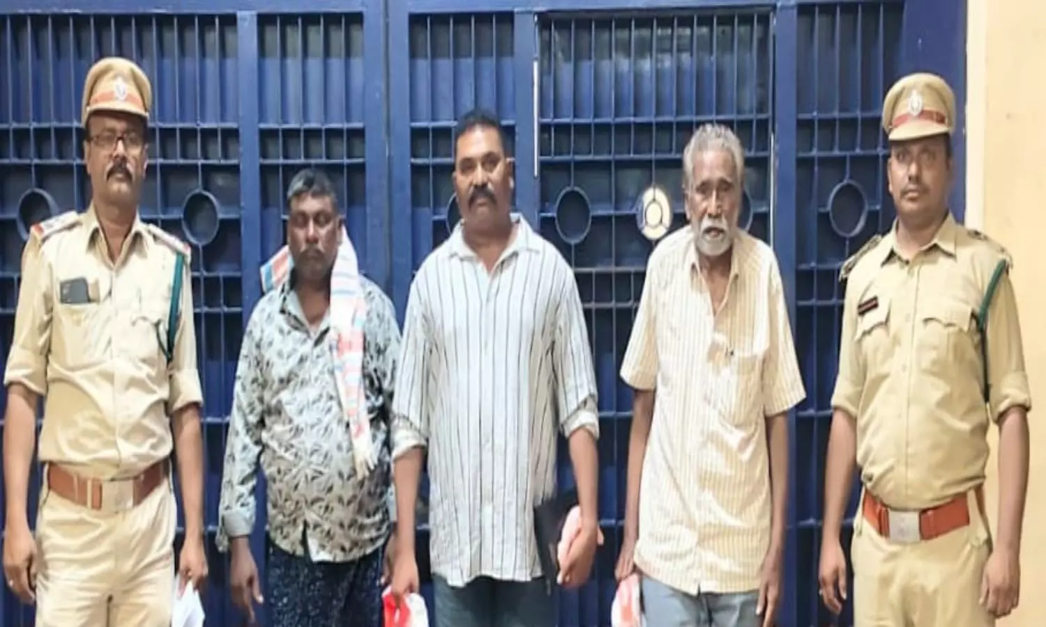 సంచలనం: పెద్దపులుల వేటగాళ్లకు జైలు శిక్ష ఖరారు.. నెల్లూరు సెంట్రల్ జైలుకు తరలింపు!