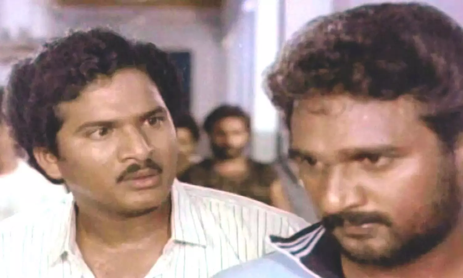 April 1 Vidudala Movie: ఏప్రిల్ 1 విడుదల... అద్దె ఇళ్లు, నో మేకప్... వంశీ మార్కు క్లాసిక్ వెనుక అసలు కథ! April 1 Vidudala Movie: ఏప్రిల్ 1 విడుదల... అద్దె ఇళ్లు, నో మేకప్... వంశీ మార్కు క్లాసిక్ వెనుక అసలు కథ!