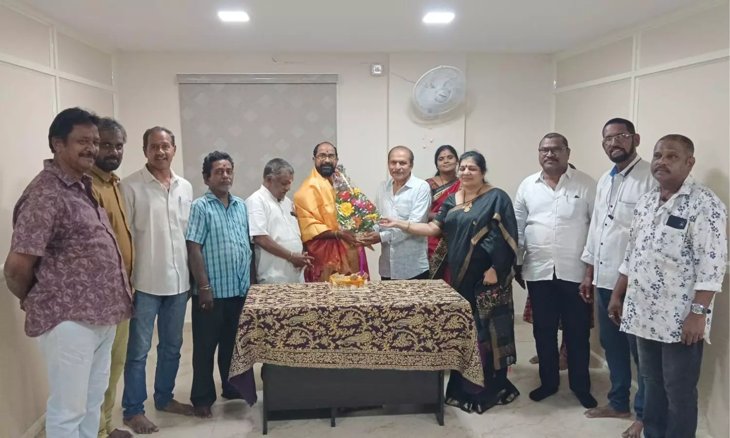 Vizag: విశాఖ కాంగ్రెస్ ఓబీసీ రాష్ట్ర కార్యదర్శి బర్త్‌డే వేడుకలు