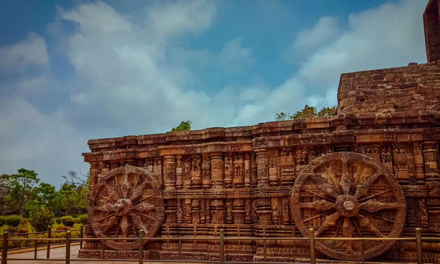 Konark Sun Temple Secrets: కోణార్క్‌ ఆలయం గురించి 90 శాతం మందికి తెలియని రహస్యాలు... 12 ఏళ్ల బాలుడి సాహసం