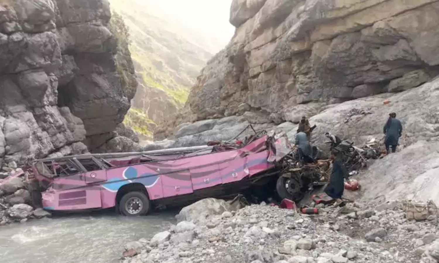 Pakistan Bus Accident