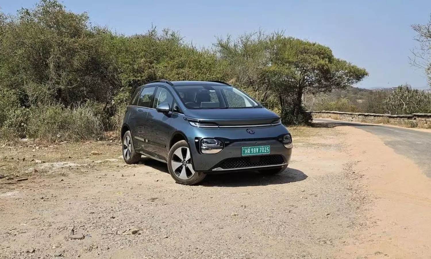 MG Windsor EV Sales Record: