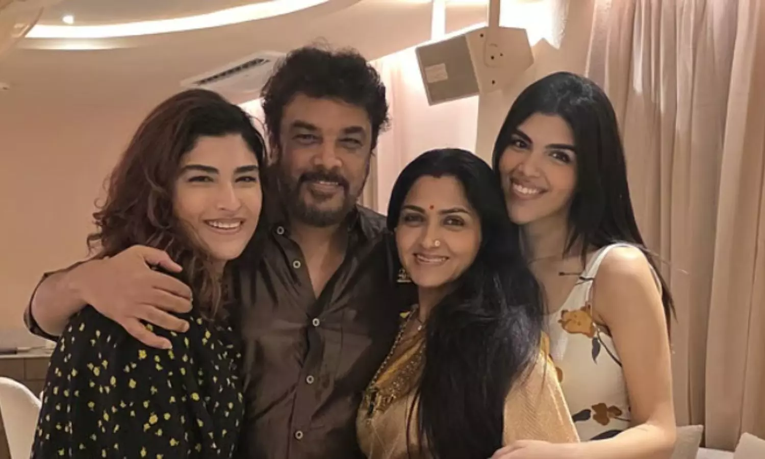 Khushbu Sundar