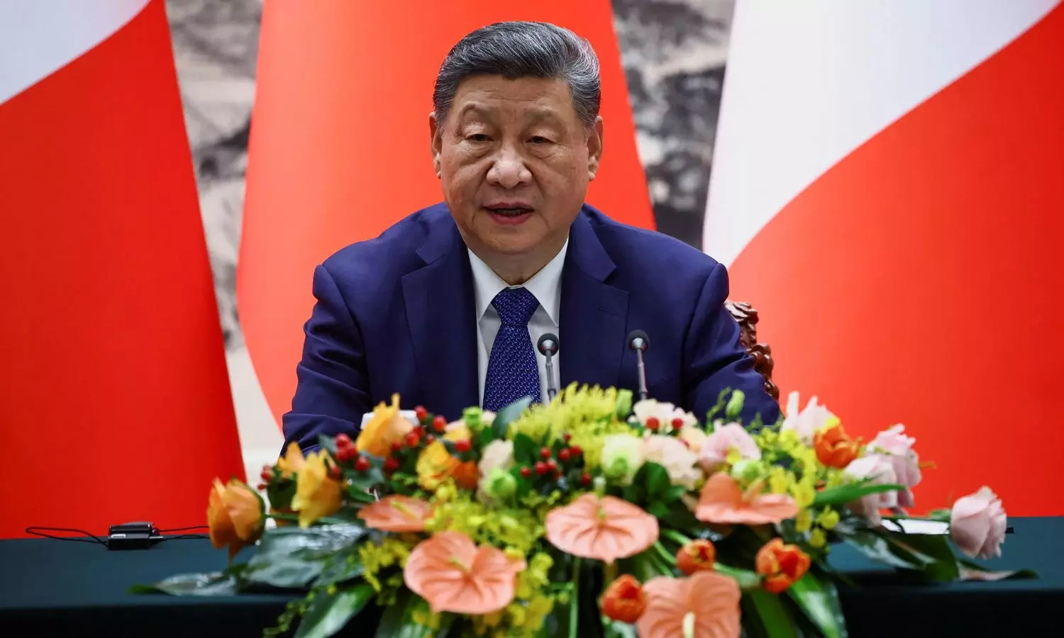 China: చైనాకు లాభాలు తెచ్చిపెడుతున్న యుద్ధం China: చైనాకు లాభాలు తెచ్చిపెడుతున్న యుద్ధం
