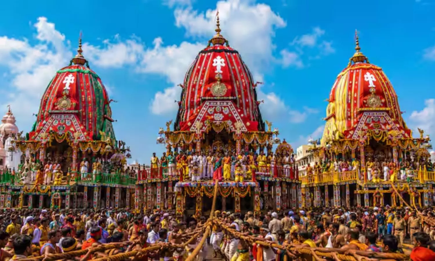 Rath Yatra: పూరి రథయాత్ర... గుండిచా ఆలయం వద్ద ప్రత్యేక పూజలు Rath Yatra: పూరి రథయాత్ర... గుండిచా ఆలయం వద్ద ప్రత్యేక పూజలు