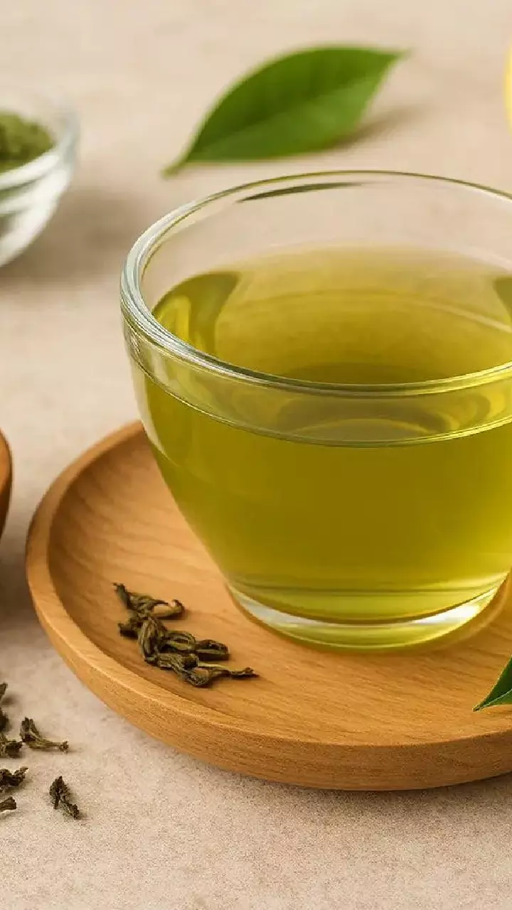 Green Tea : అందరికీ గ్రీన్ టీ మంచిది కాదు... ఈ 5 రోగాలు ఉన్నవారు అస్సలు తాగొద్దు