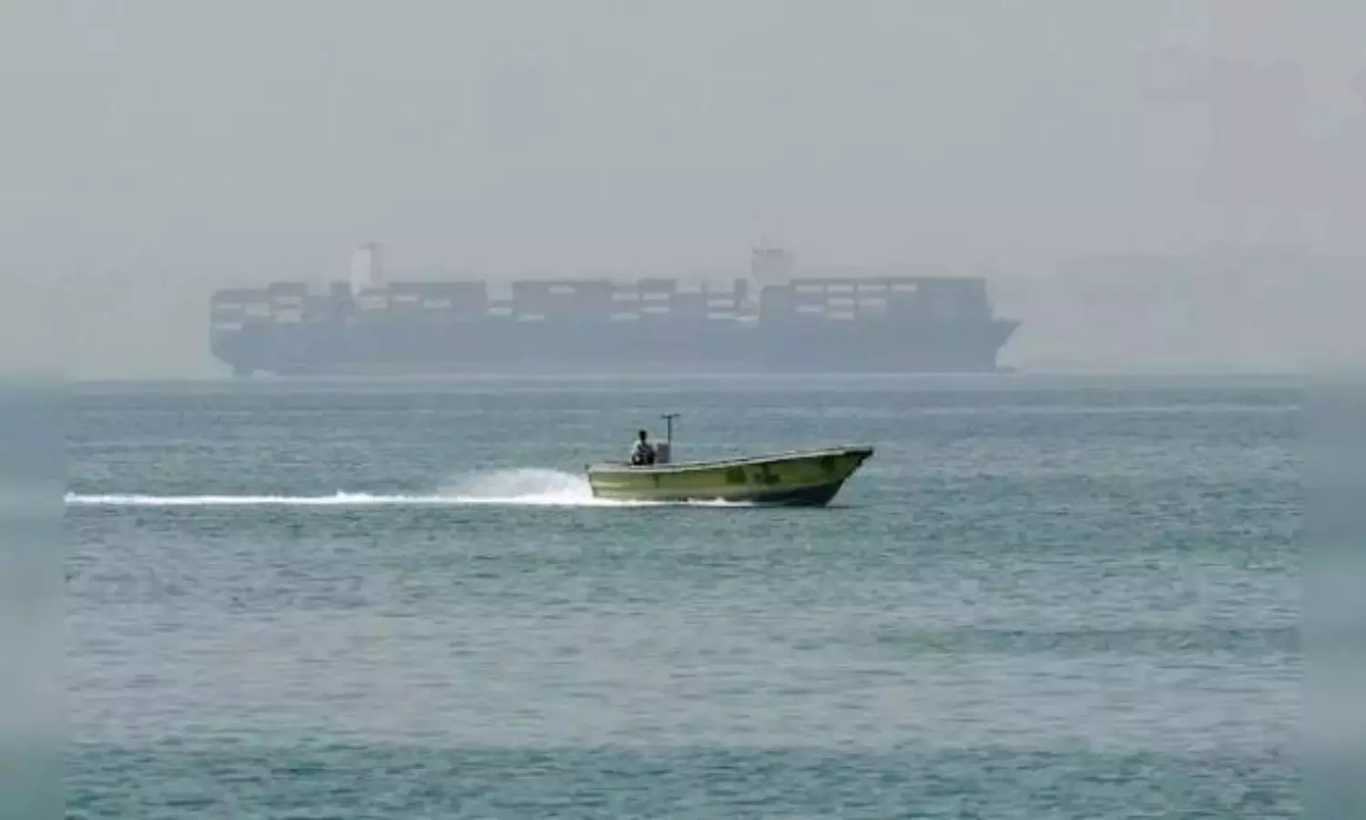Gulf Nations Speed Up Oil Pipelines to Bypass Hormuz Gulf Nations Speed Up Oil Pipelines to Bypass Hormuz