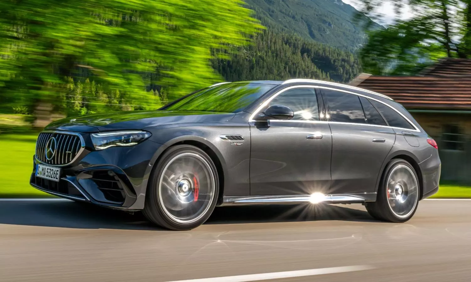 Mercedes AMG E 53 Hybrid Mercedes AMG E 53 Hybrid