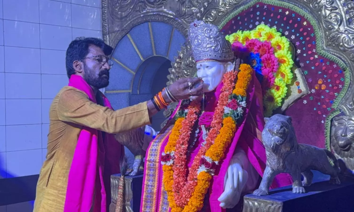 Makarampuram: మకరాంపురం సాయి సన్నిధిలో గురుపౌర్ణమి మహోత్సవాలు: సర్వం సిద్ధం చేసిన ఆలయ ధర్మకర్త!