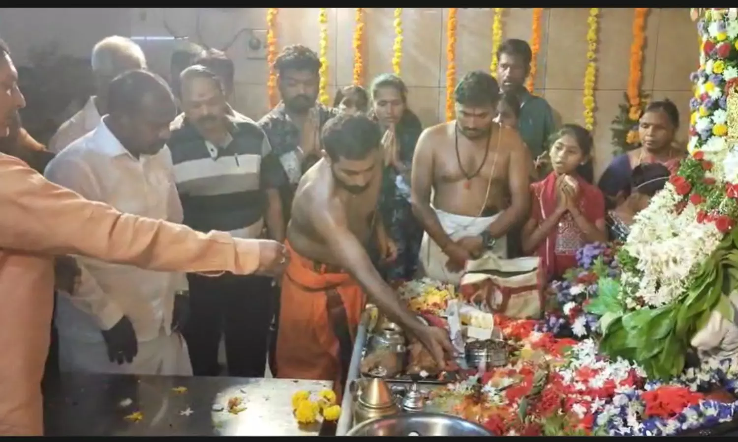 Tiruvuru Tiruvuru