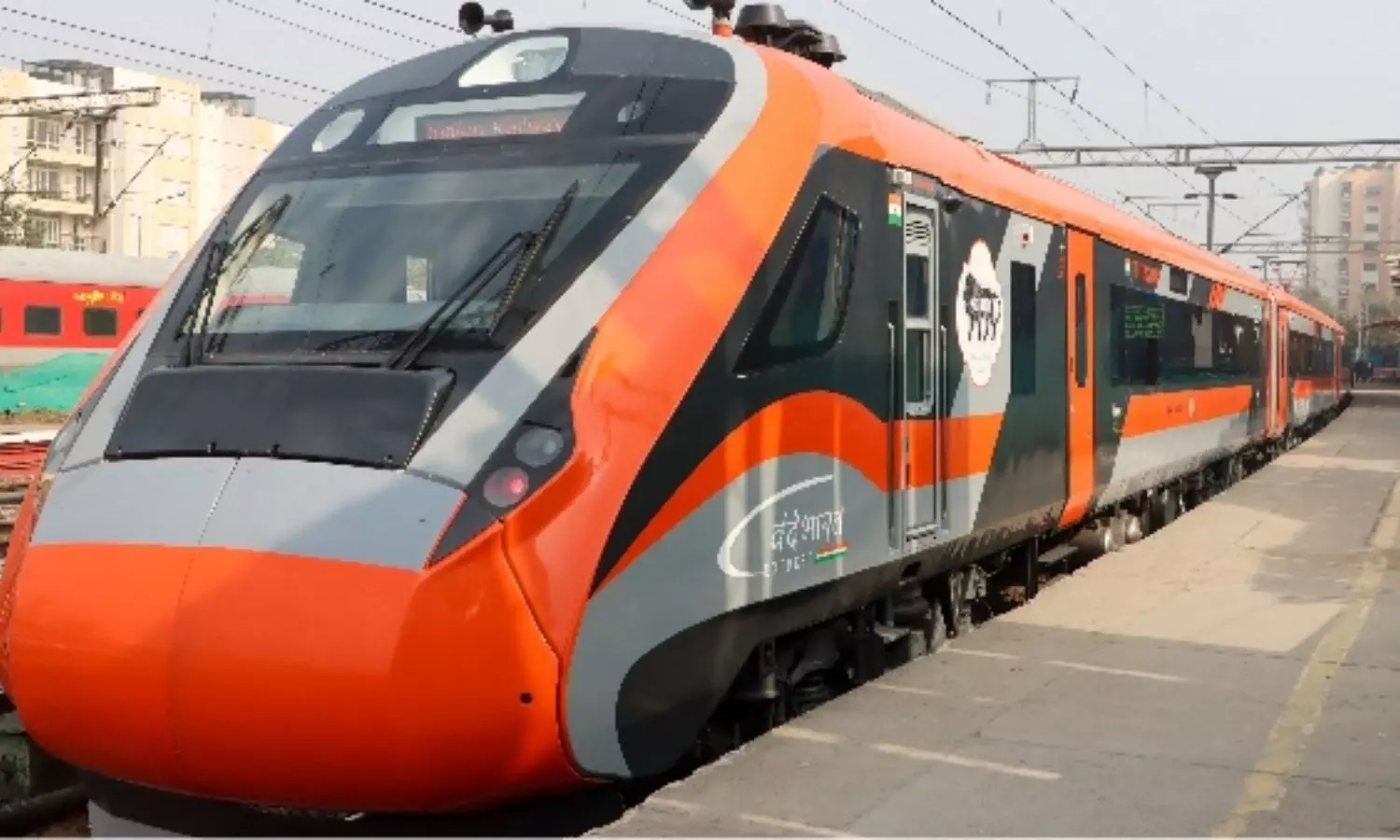 Vande Bharat: గుడ్న్యూస్... విశాఖ టు బెంగళూరు...వందేభారత్ స్లీపర్ రెడీ? Vande Bharat: గుడ్న్యూస్... విశాఖ టు బెంగళూరు...వందేభారత్ స్లీపర్ రెడీ?
