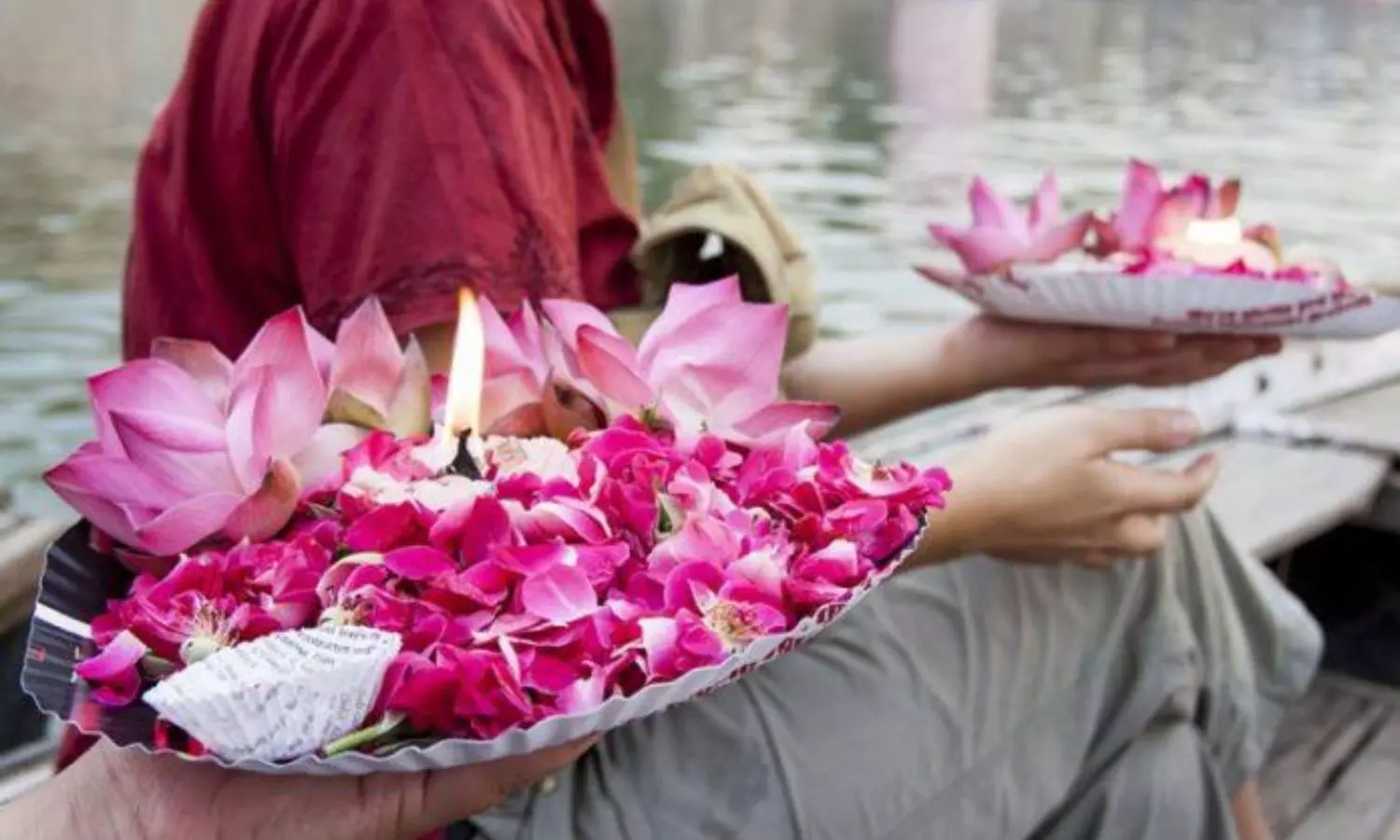 Ancestor Worship: దేవుళ్లతో సమానంగా పితృదేవతలను ఆరాధించవచ్చా...సనాతన ధర్మం ఏం చెబుతోంది? Ancestor Worship: దేవుళ్లతో సమానంగా పితృదేవతలను ఆరాధించవచ్చా...సనాతన ధర్మం ఏం చెబుతోంది?