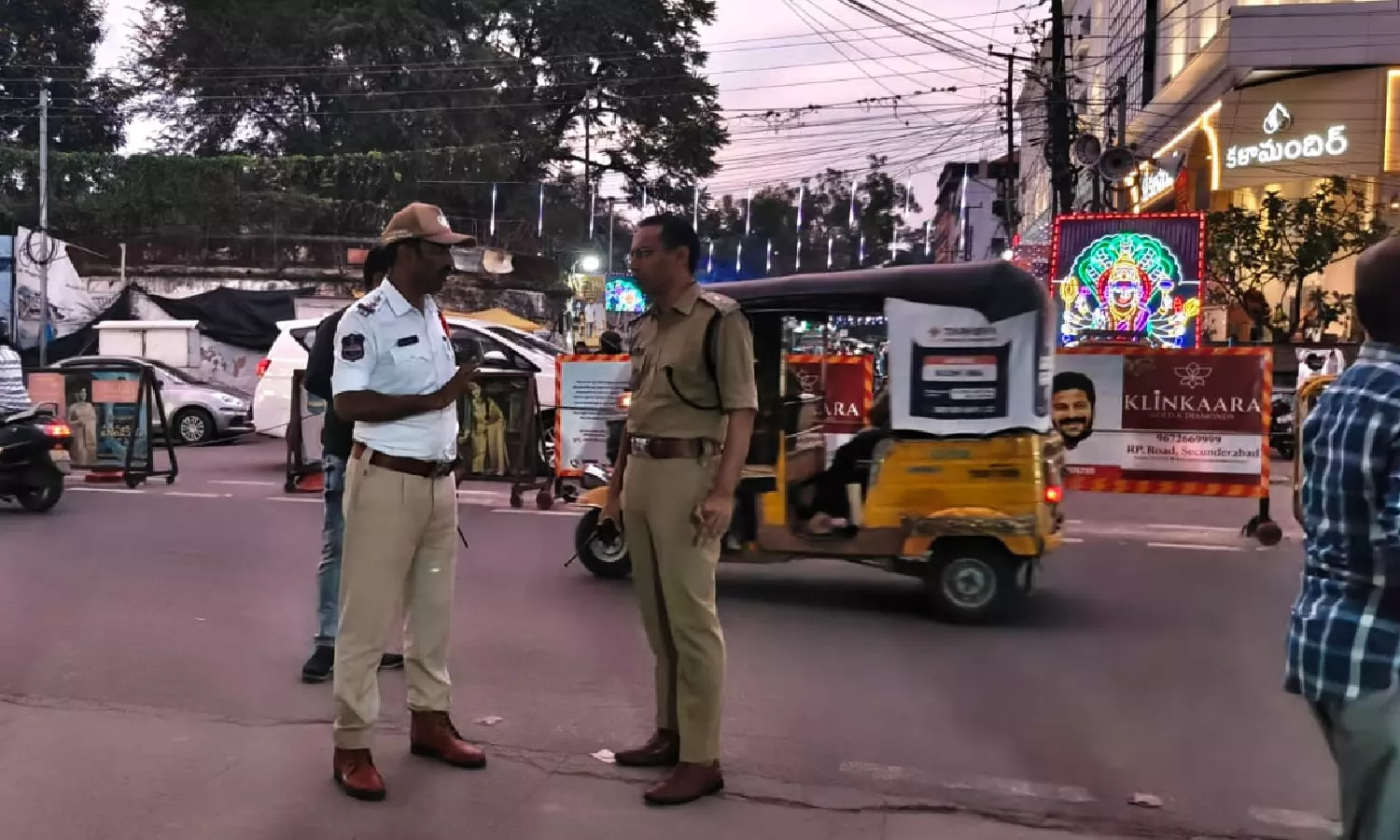 Hyderabad Traffic Hyderabad Traffic