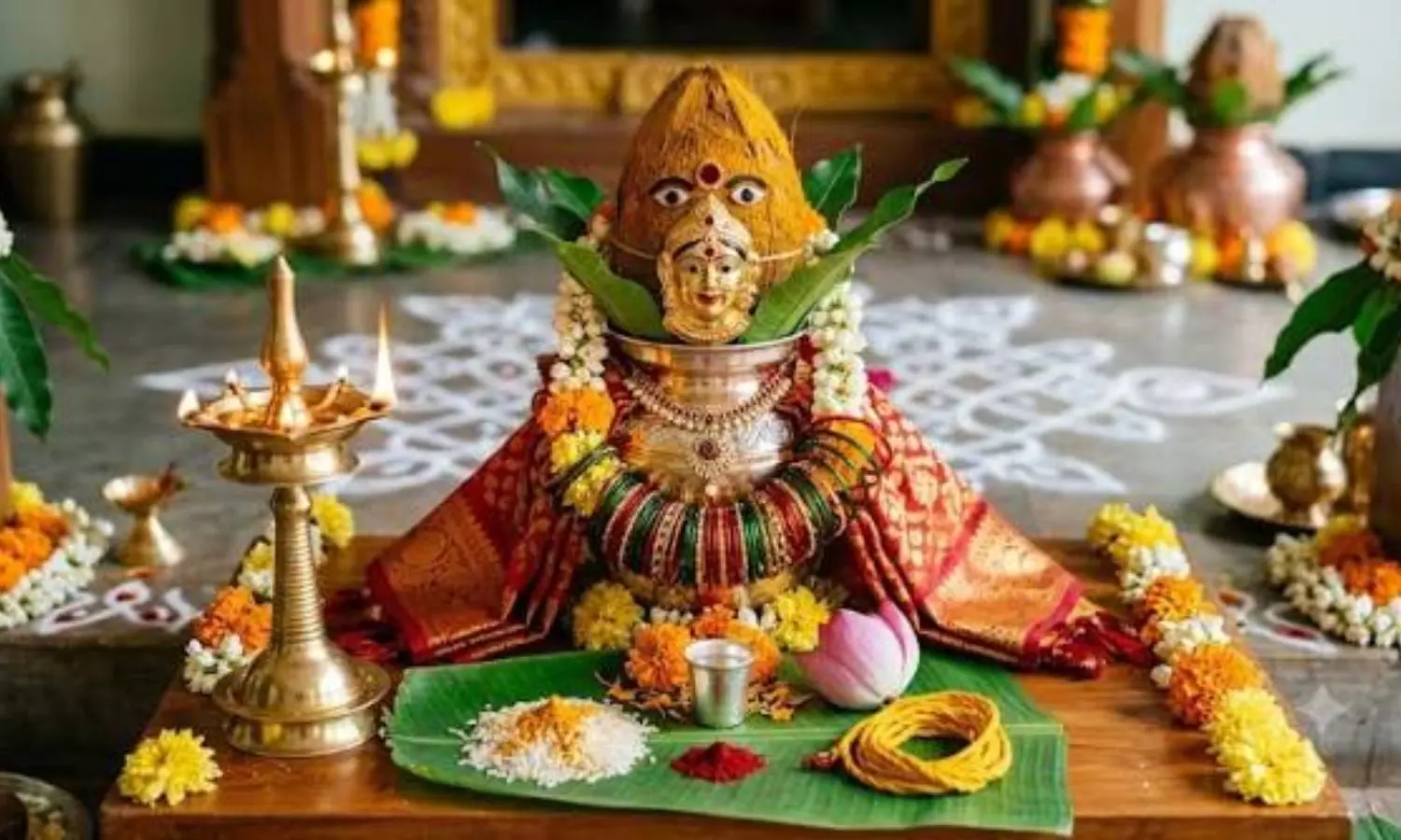 Varalakshmi Vratam 2026: వరలక్ష్మీ వ్రతం... దోరగ్రంథిలో 9 దారాలు తొమ్మిది ముడులే ఎందుకుంటాయి? ఎవరు ఎలా ధరించాలి?