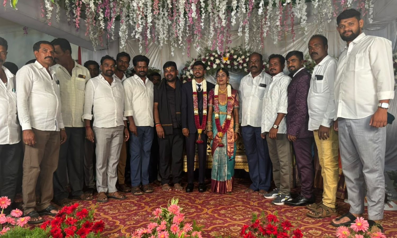 పలు వివాహ వేడుకల్లో పాల్గొన్న శ్రీరామ్ చినబాబు