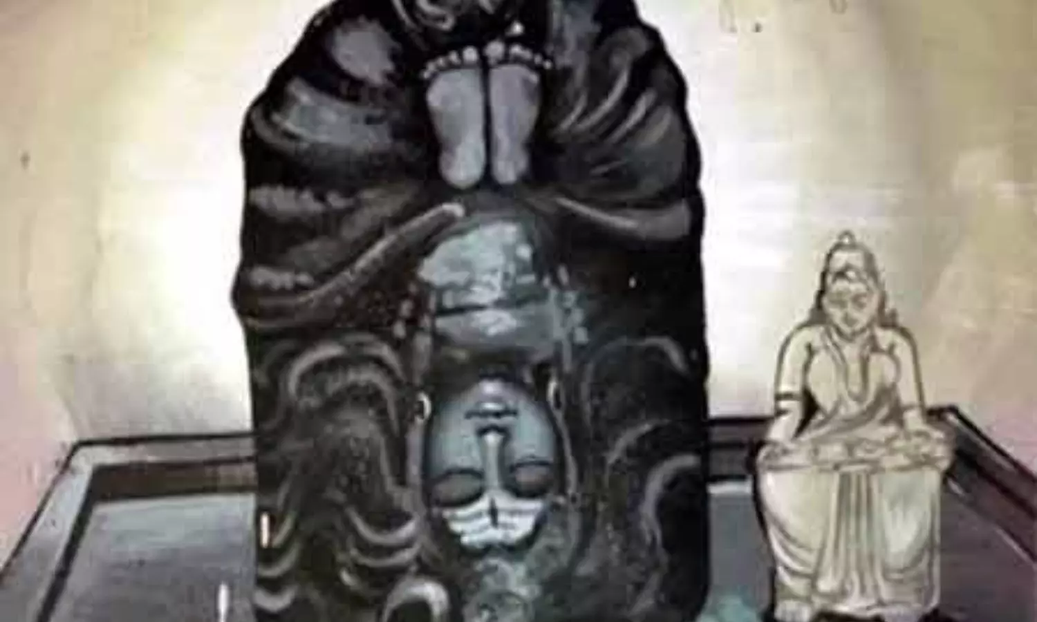 Yanamadurru Temple: ప్రపంచంలో మరెక్కడా కనిపించని వింత...ఇక్కడ మహాశివుడు శీర్షాసనంతో దర్శనం