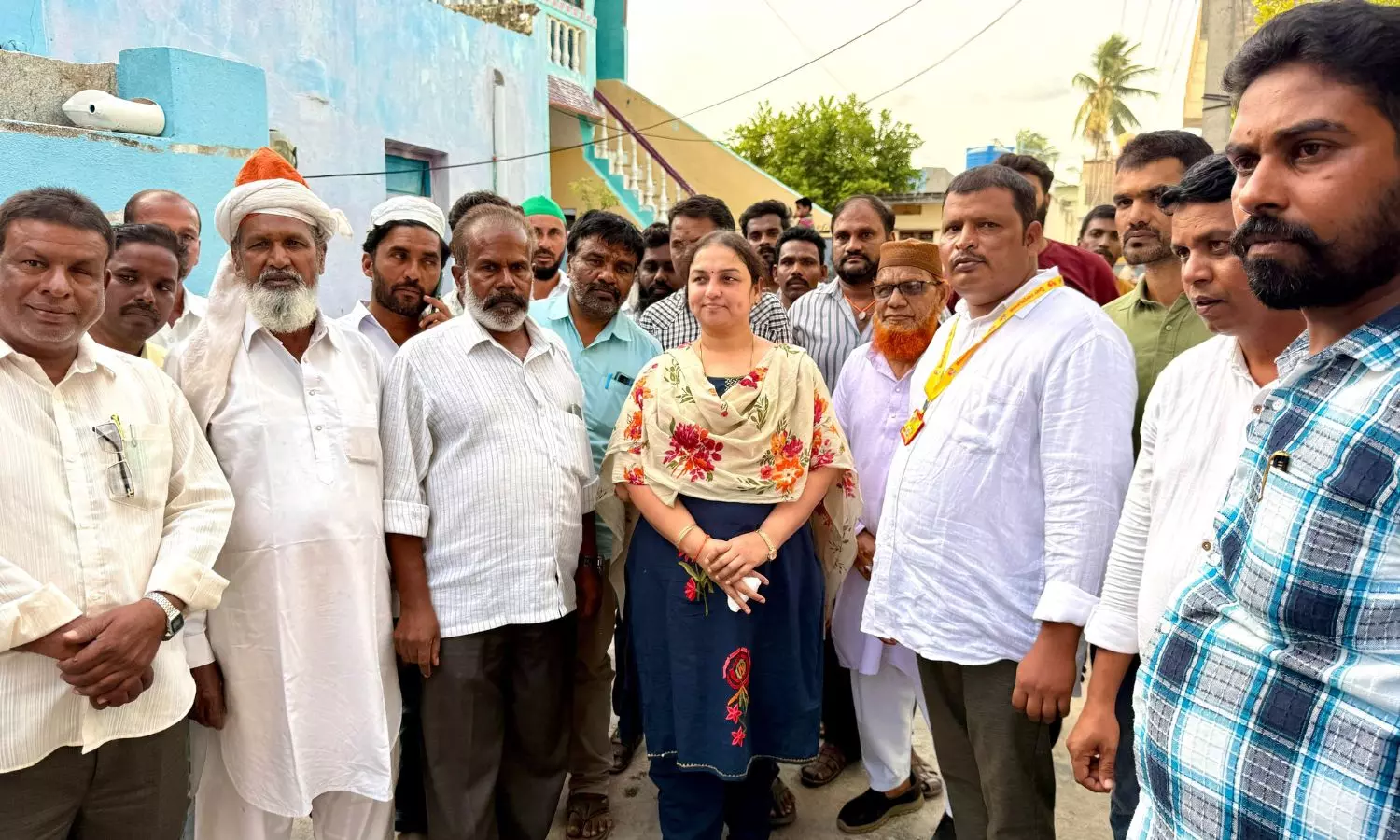 Chinnamandem: చిన్నమండెం అరబ్ స్ట్రీట్లో ఘనంగా డోర్ టు డోర్ కార్యక్రమం Chinnamandem: చిన్నమండెం అరబ్ స్ట్రీట్లో ఘనంగా డోర్ టు డోర్ కార్యక్రమం