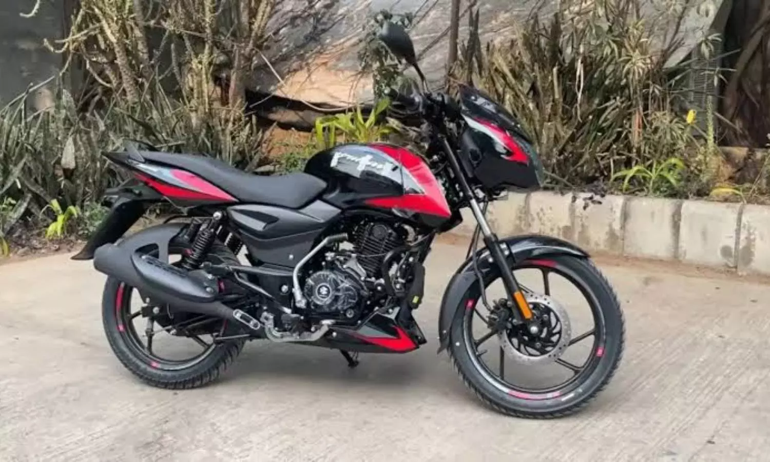 Bajaj Pulsar 125 Bajaj Pulsar 125