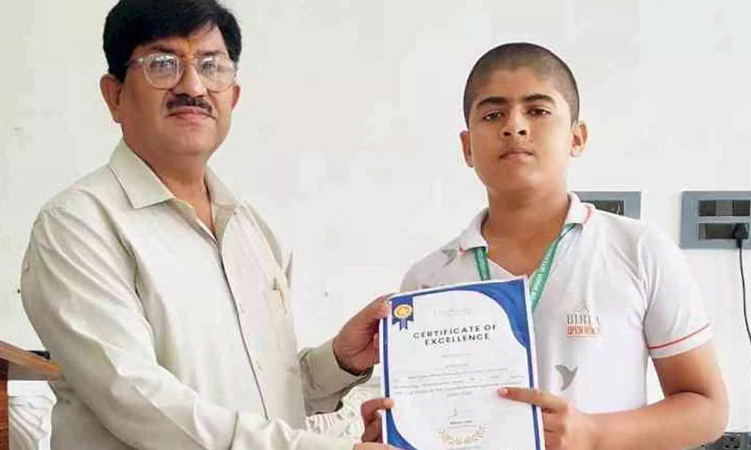 లాజిక్విడ్స్ ఒలింపియాడ్‌లో 8వ తరగతి విద్యార్థికి అంతర్జాతీయ ర్యాంకు