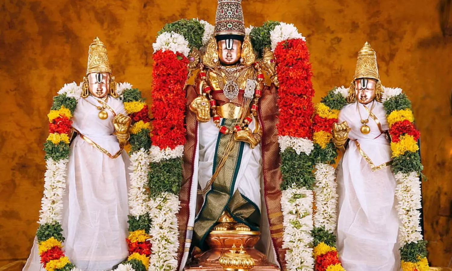 Shravana Nakshatra Puja: శ్రవణా నక్షత్రం రోజున ఏడుకొండలవాడిని ఇలా పూజిస్తే... కష్టాలు దూరం Shravana Nakshatra Puja: శ్రవణా నక్షత్రం రోజున ఏడుకొండలవాడిని ఇలా పూజిస్తే... కష్టాలు దూరం