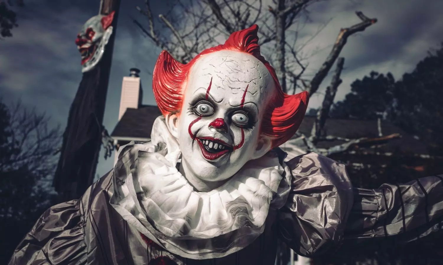 Horror Movies: ఎప్పుడైనా ఆలోచించారా...సినిమాల్లో దెయ్యాలు పెద్దగా ఎందుకు నవ్వుతాయి? Horror Movies: ఎప్పుడైనా ఆలోచించారా...సినిమాల్లో దెయ్యాలు పెద్దగా ఎందుకు నవ్వుతాయి?