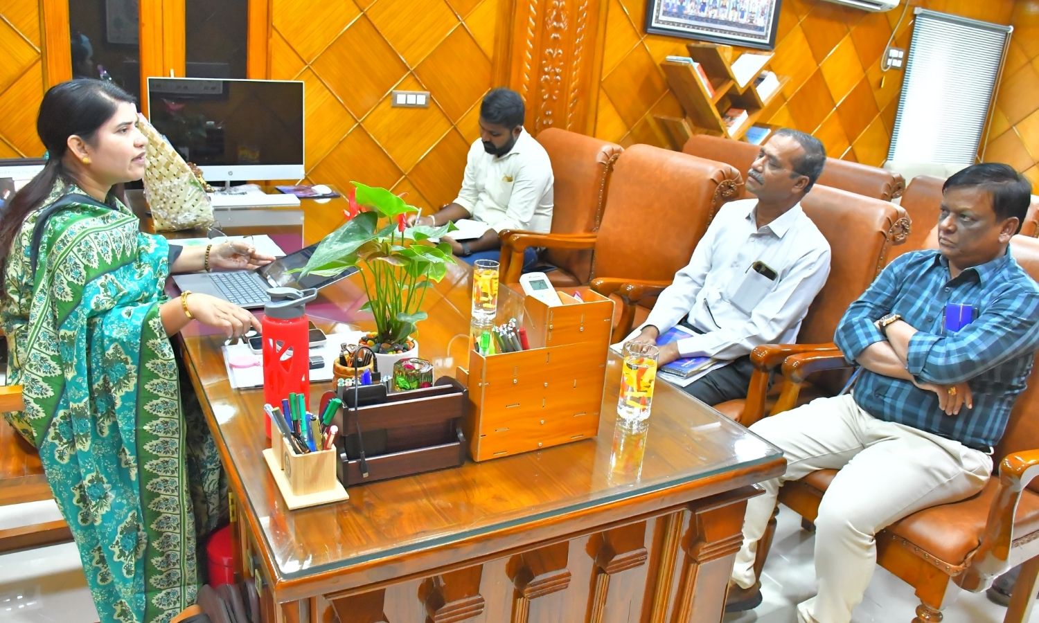 Nandyal: రైల్వే భూసేకరణ వేగవంతం చేయాలి - కలెక్టర్