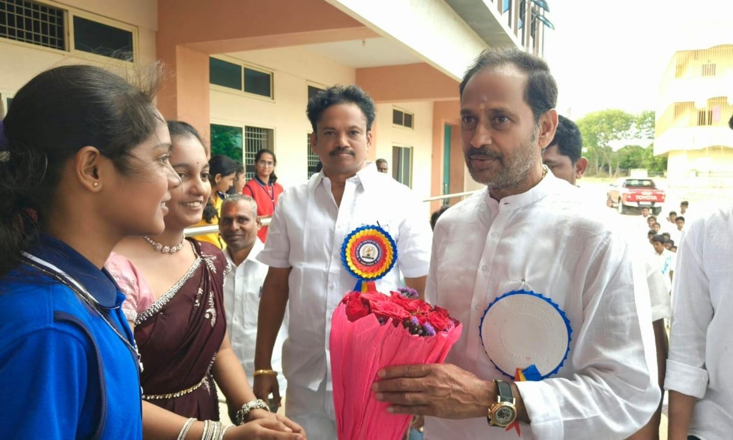 Kadiri: బ్లూ మూన్ ఇన్‌స్టిట్యూషన్స్‌లో ఘనంగా జాతీయ