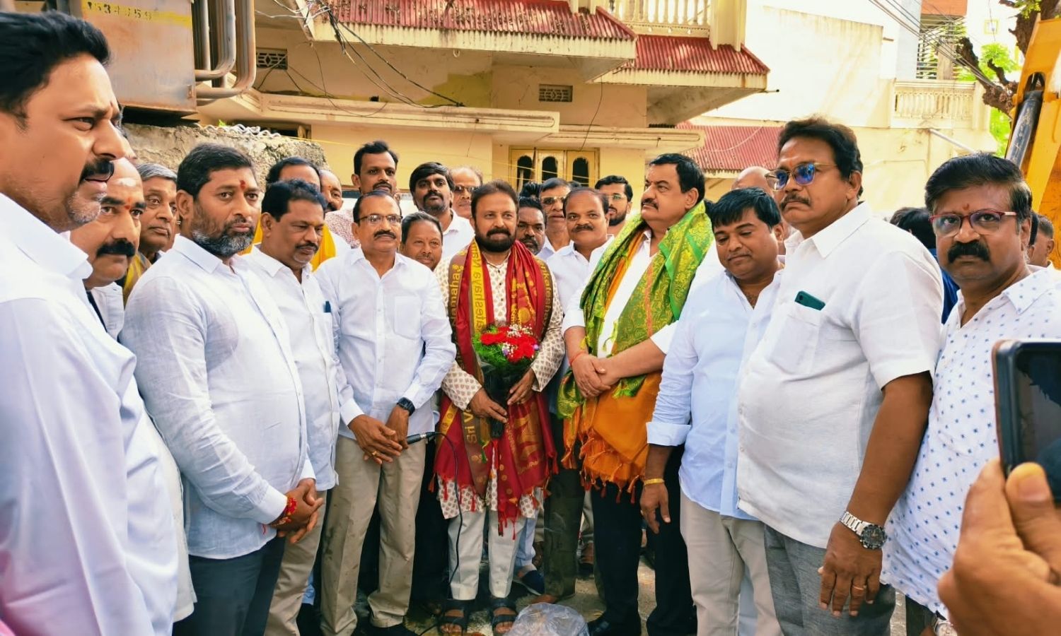 LB Nagar: రూ. 1.44 కోట్లతో సీసీ రోడ్డు పనులకు శంకు