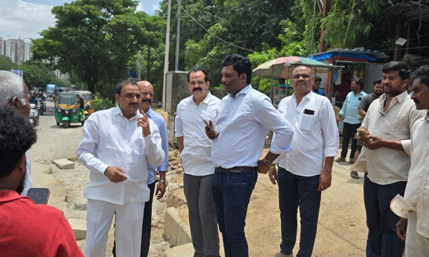 Serilingampally: బొటానికల్ గార్డెన్ - మసీదు బండ రో