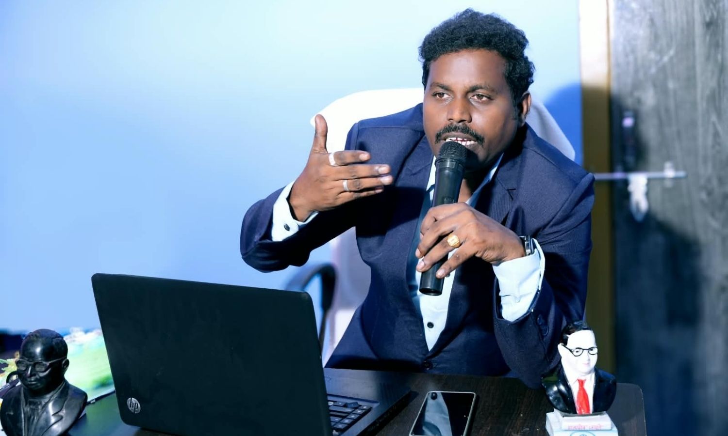 Achanta: ఆచంట కచేరీ సెంటర్‌లో అంబేద్కర్ విగ్రహం ఏర
