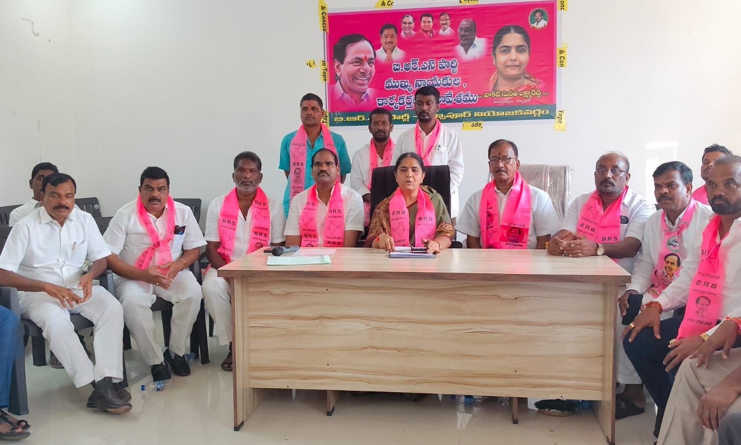 Narsapur: కాంగ్రెస్ ప్రభుత్వం హామీల అమలులో విఫలం ఎ