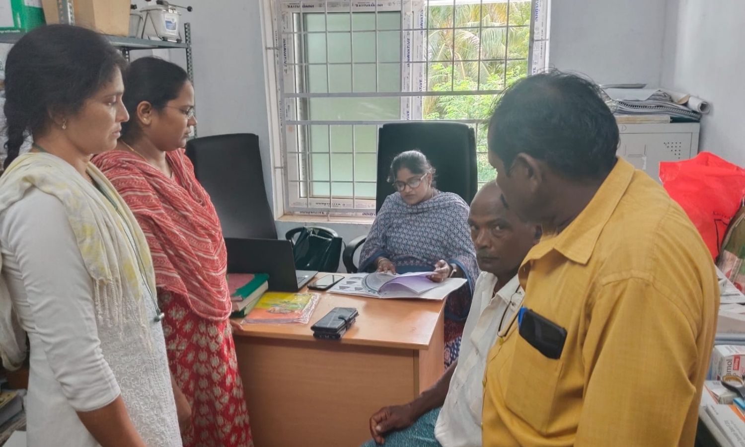 Poduru: సంచార చికిత్స ద్వారా ఉచిత వైద్యం, మందులు డ