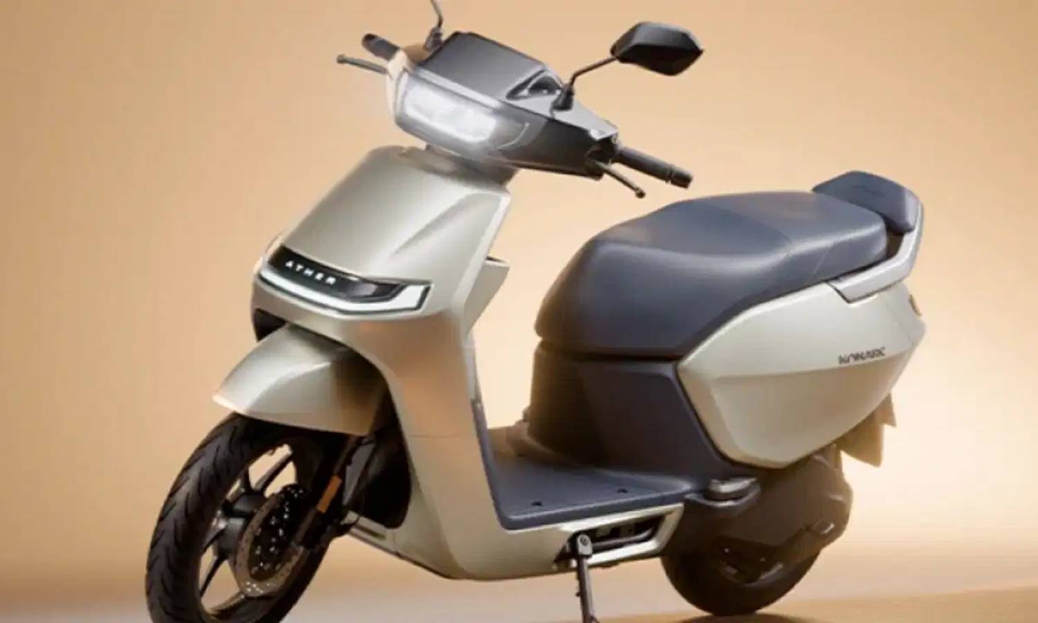 Ather: సింగిల్ ఛార్జ్‌తో 200 కిమీ.. రూ.99,999లకే అ