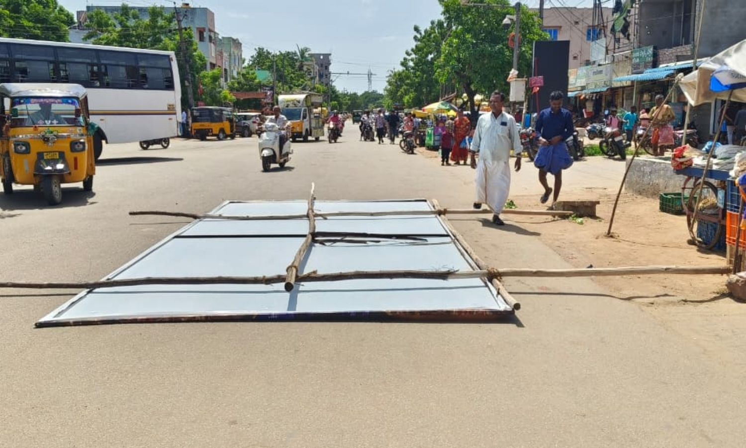 Sullurpeta: సూళ్ళూరుపేటలో తప్పిన భారీ ప్రమాదం!