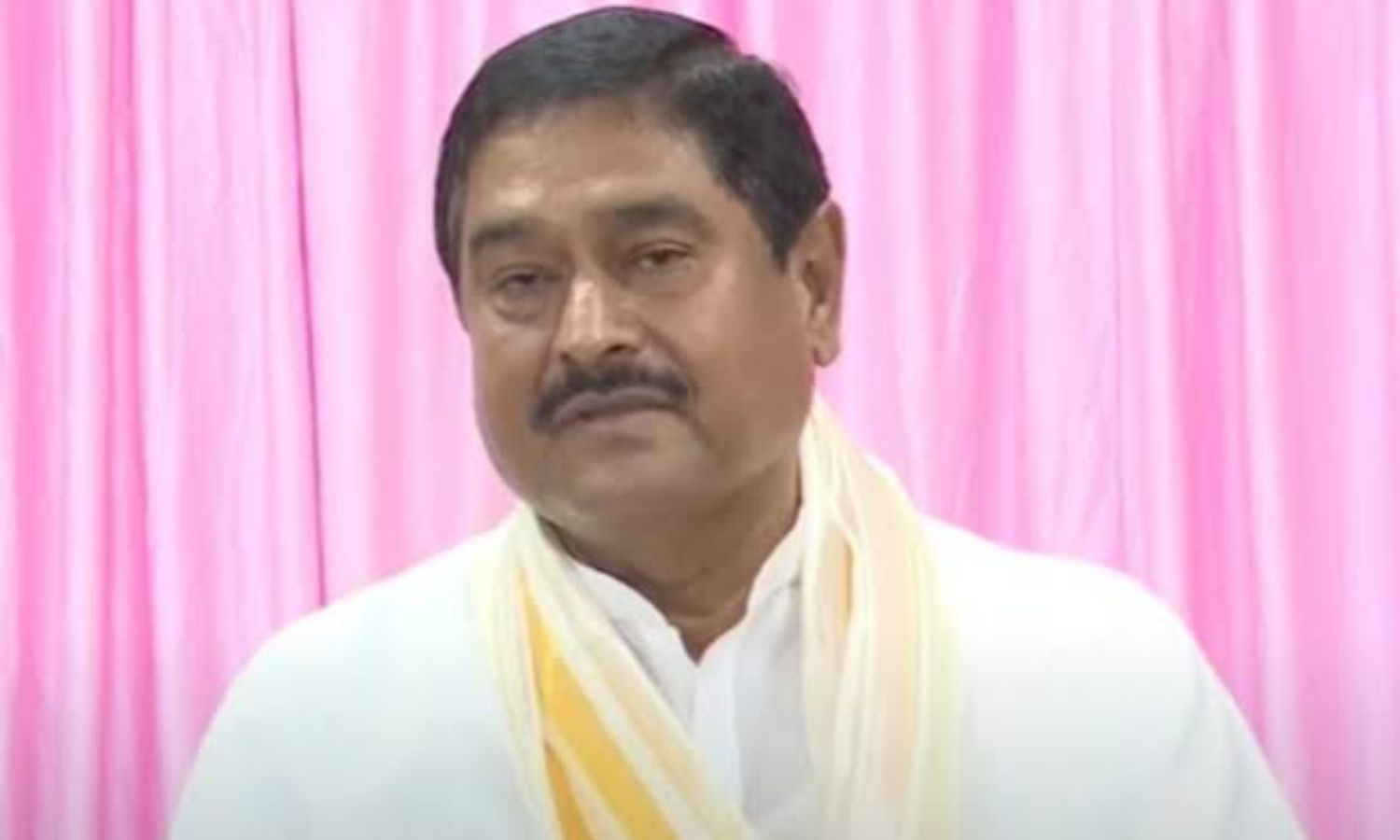 Srikakulam: శ్రీకాకుళంలో మాజీ మంత్రి ధర్మానపై కేసు