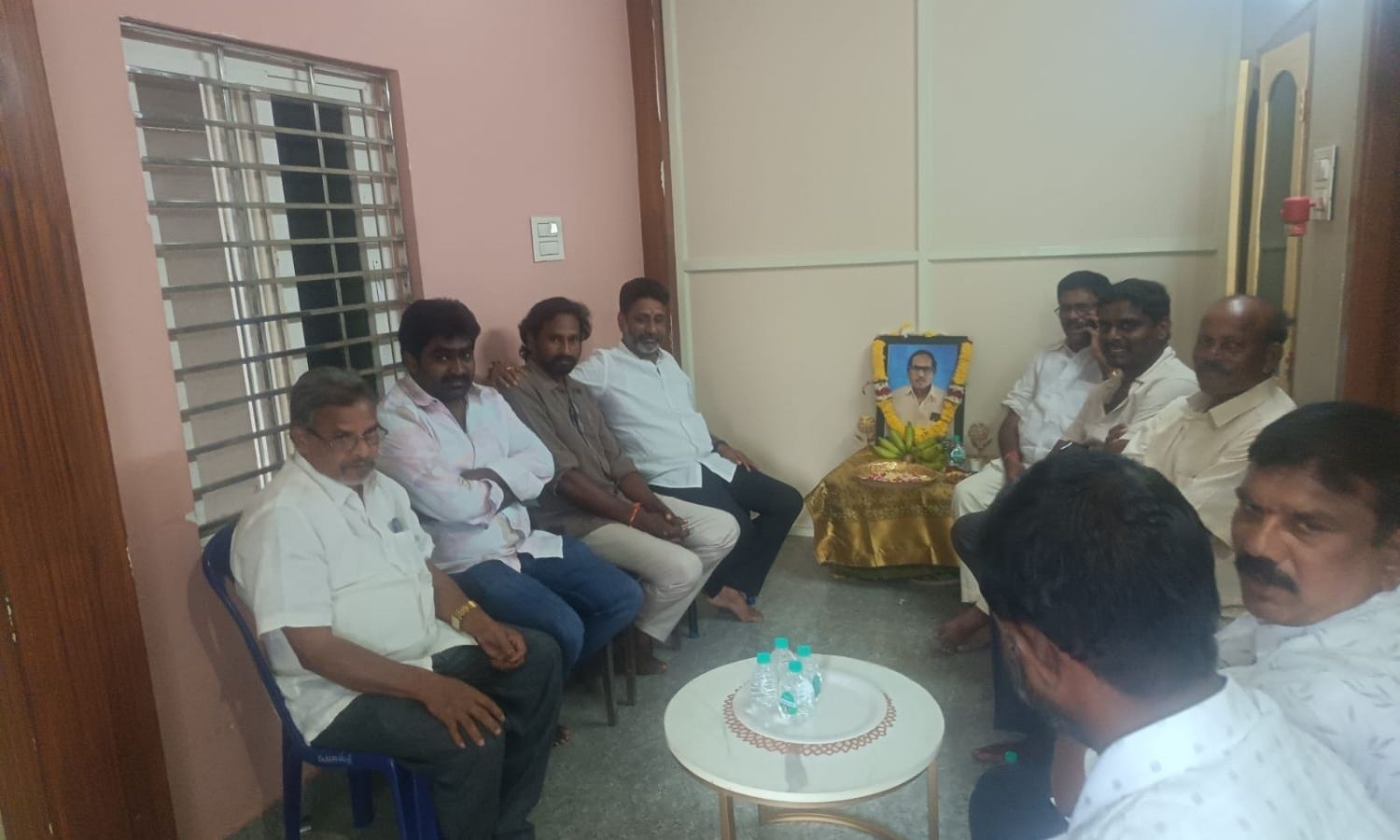 Ganapavaram: శ్రీనివాసరావు కుటుంబాన్ని పరామర్శించి