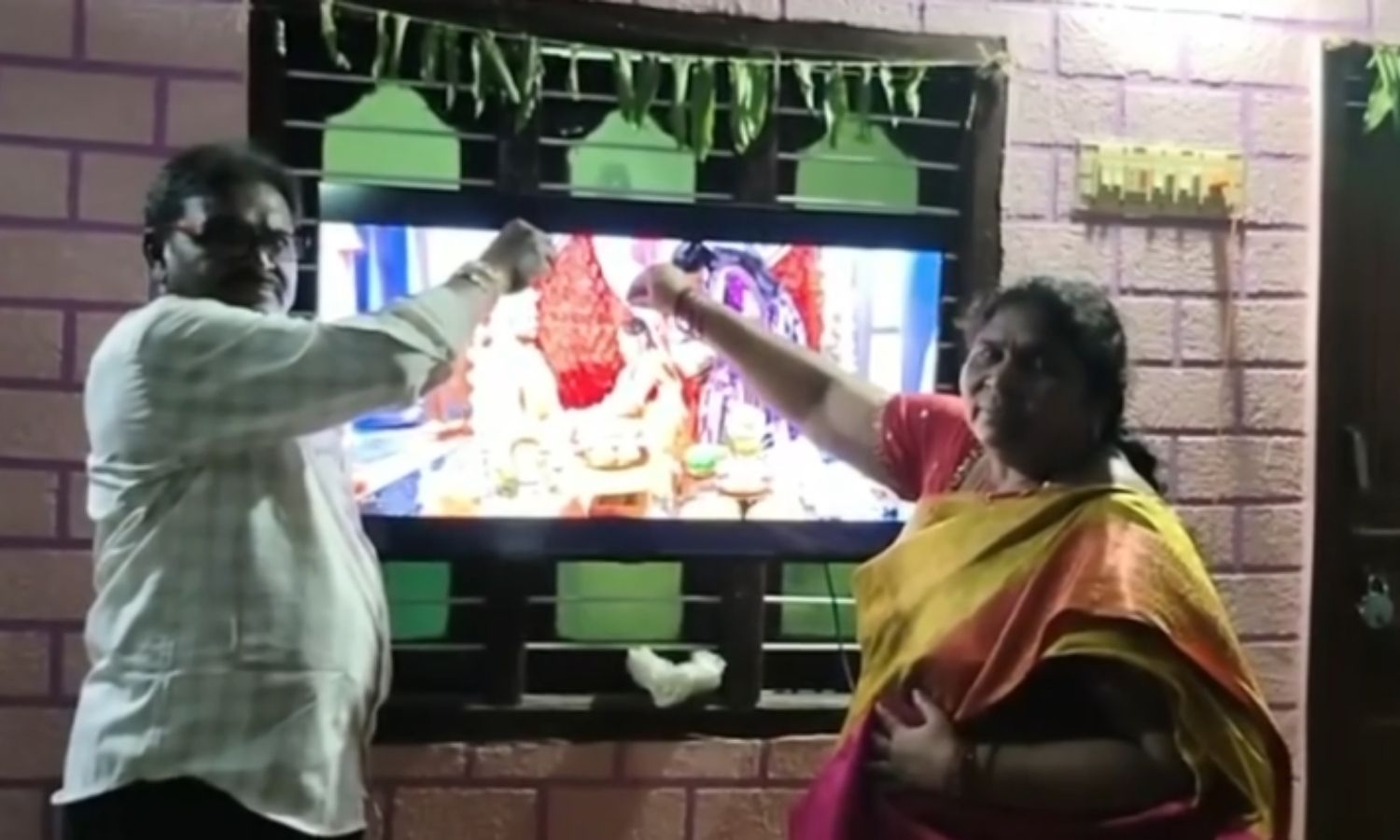 Suryapet: హుజూర్‌నగర్ వినూత్నపెళ్లి అమెరికాలో వివా