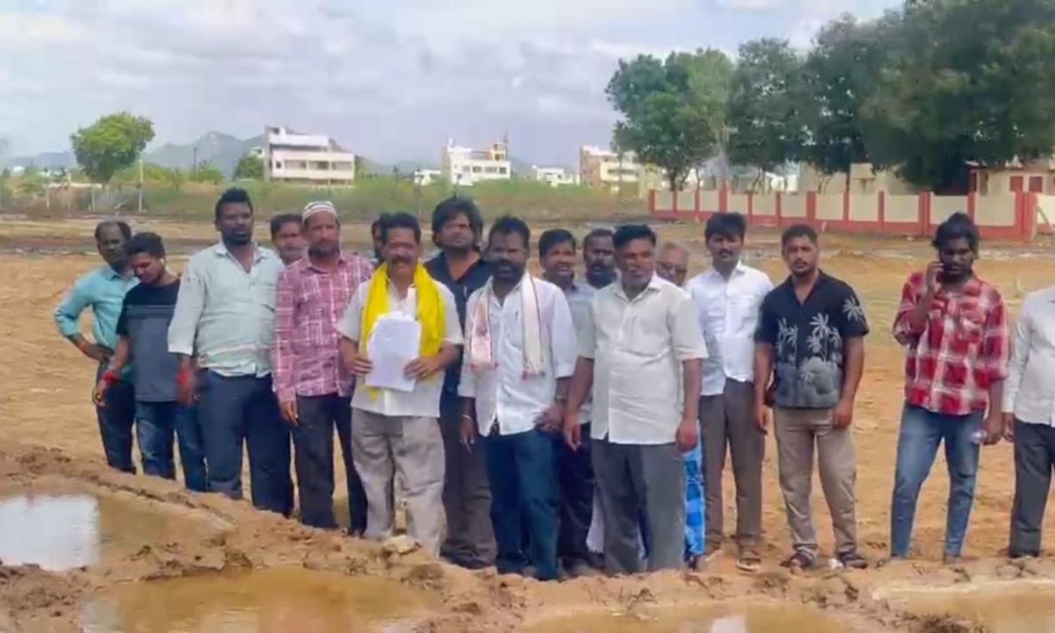 Tirupati: సి.మల్లవరంలో రూ.50 కోట్ల ప్రభుత్వ భూమి క