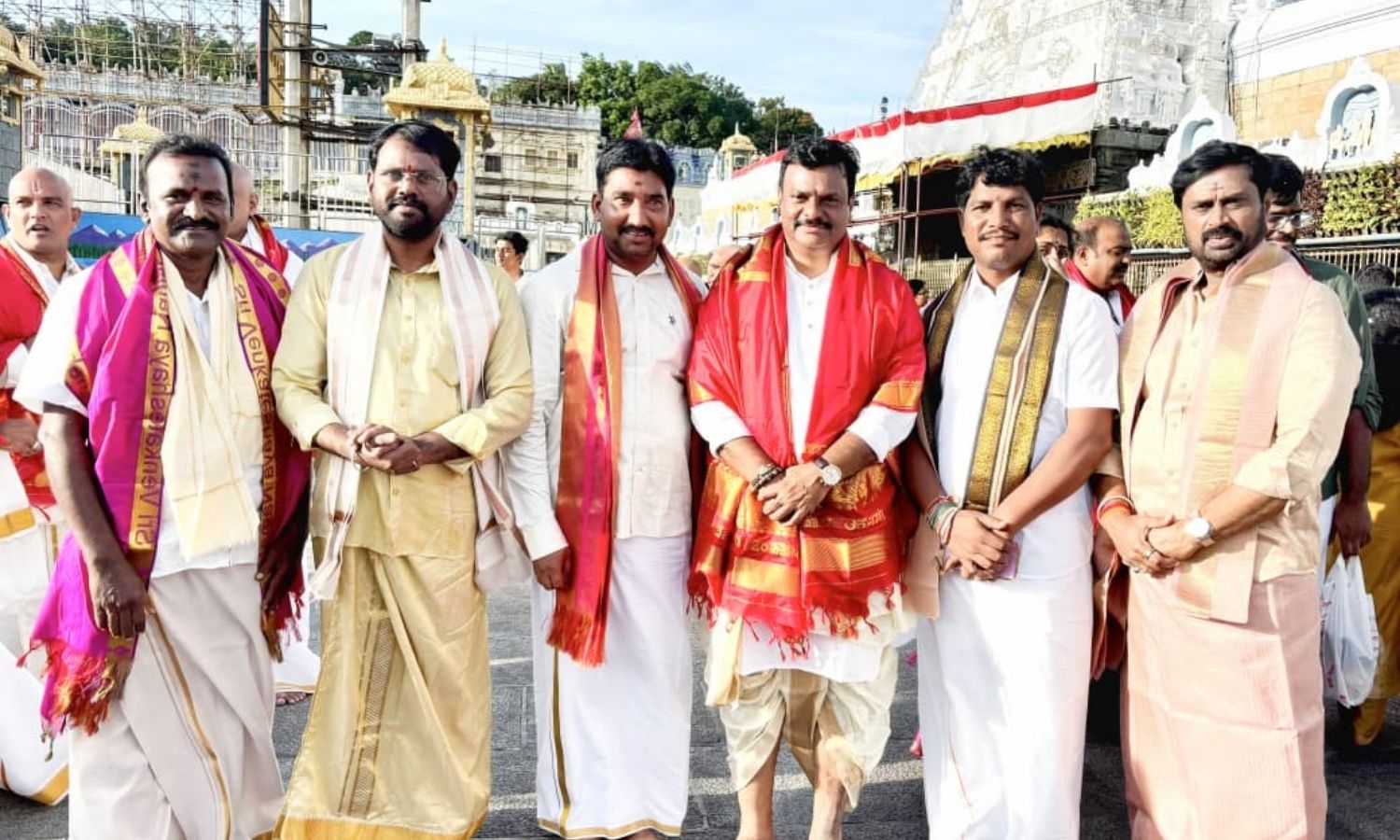 Tirupati: తిరుమల శ్రీవారి సేవలో బీజేపీ రాష్ట్ర అధ్