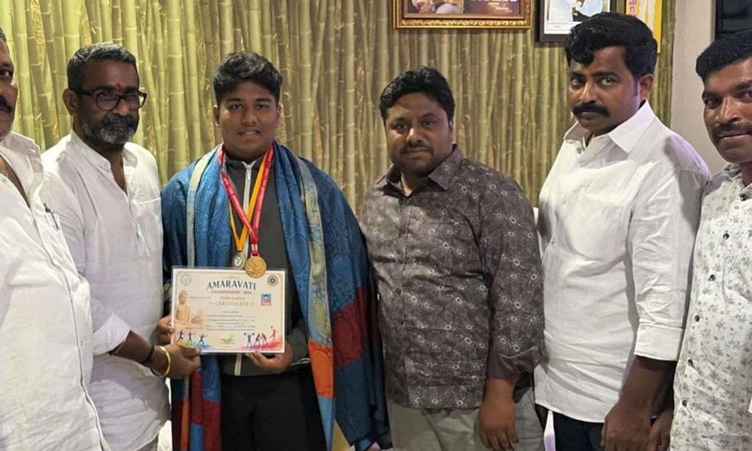 Pattikonda: పత్తికొండ క్రీడాకారుడు ఆఫ్రిద్‌కు స్పీ