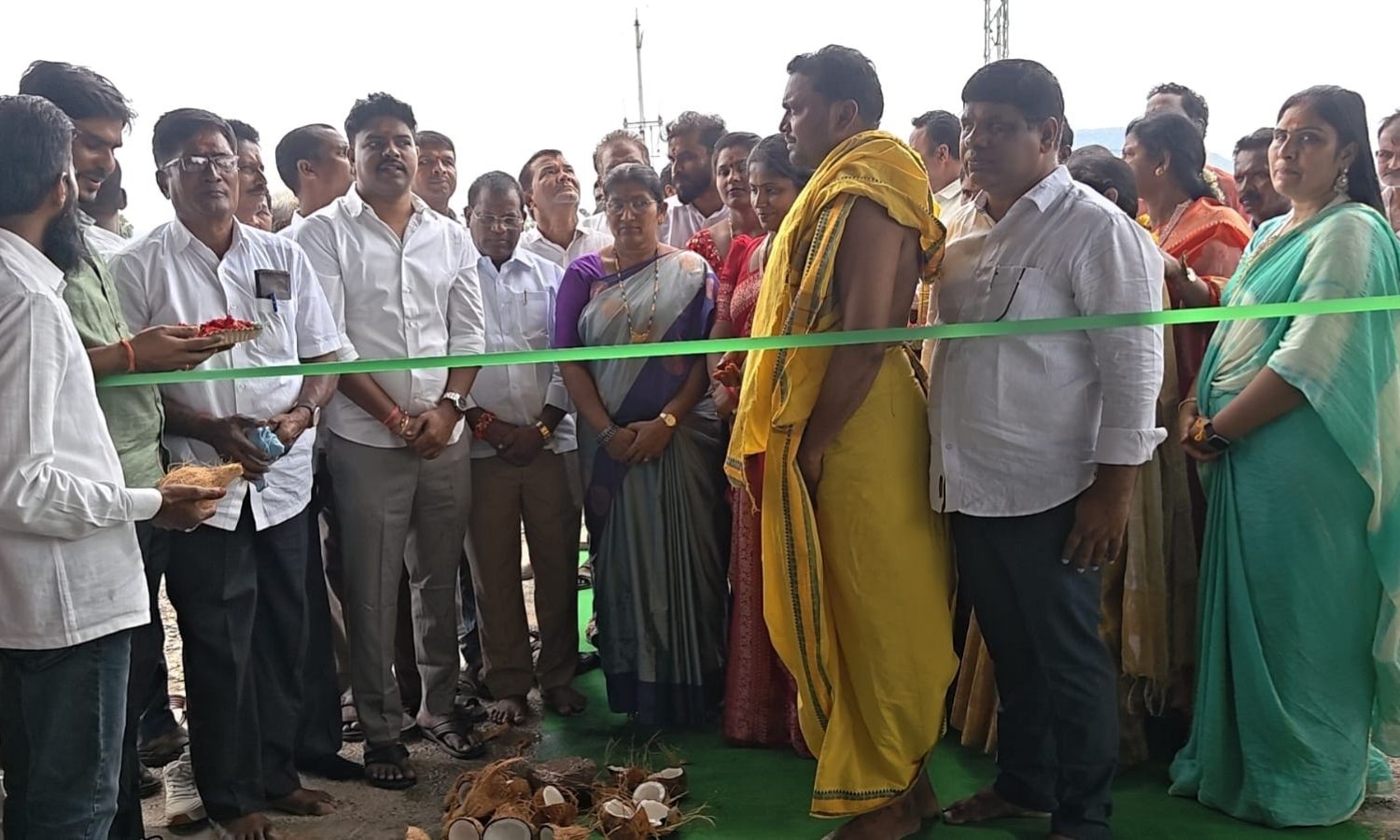 Mulugu: AR రూఫింగ్ ఇండస్ట్రీని ప్రారంభించిన మున్సి
