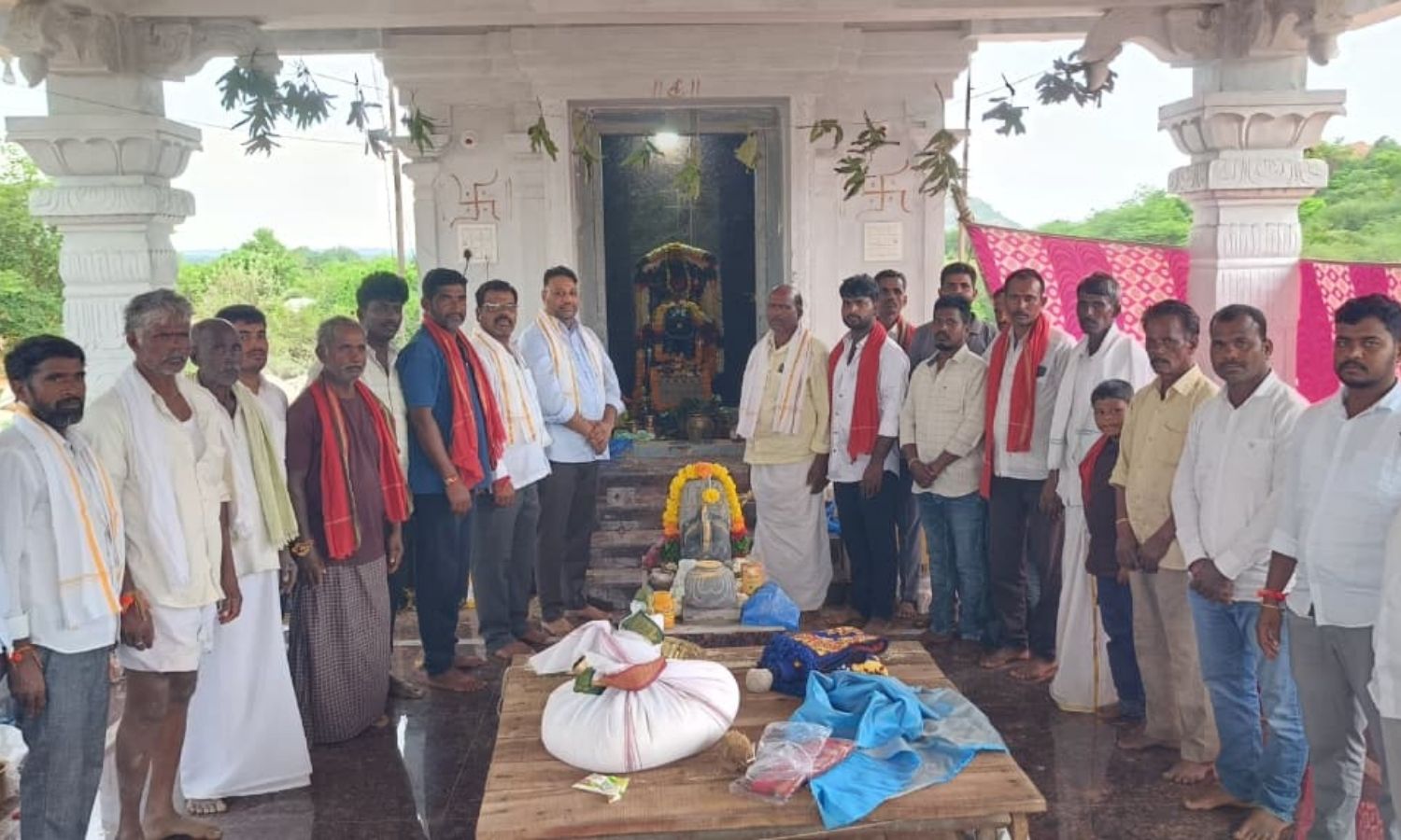 Veldanda: బర్కత్‌పల్లిలో ఘనంగా పెద్దమ్మ తల్లి విగ్