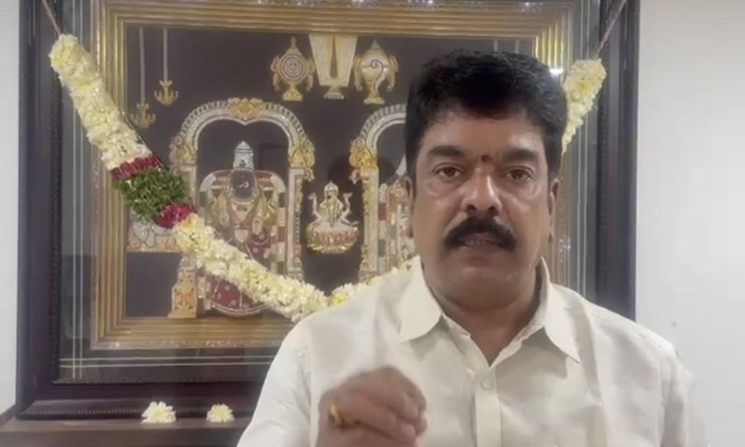 Vijayawada: కులం, మతంతో వైసీపీ స్వార్థ రాజకీయాలు: 