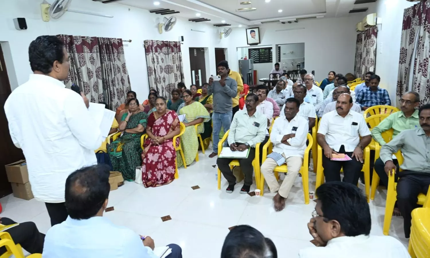 రాష్ట్రంలో పెనమలూరుప్రభుత్వ బడులు టాప్-10లో నిలవాలి రాష్ట్రంలో పెనమలూరుప్రభుత్వ బడులు టాప్-10లో నిలవాలి
