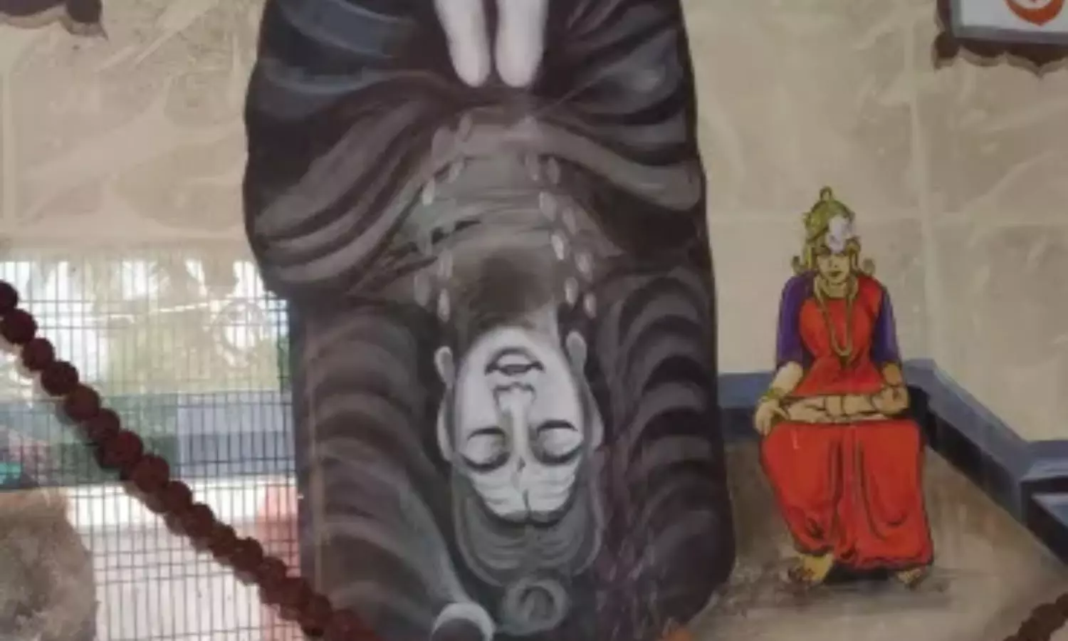 Yanamadurru Temple: మహాశివుడు ఇక్కడ తలక్రిందులుగా దర్శనం ఇస్తాడు...ఎందుకో తెలిస్తే ఆశ్చర్యపోతారు